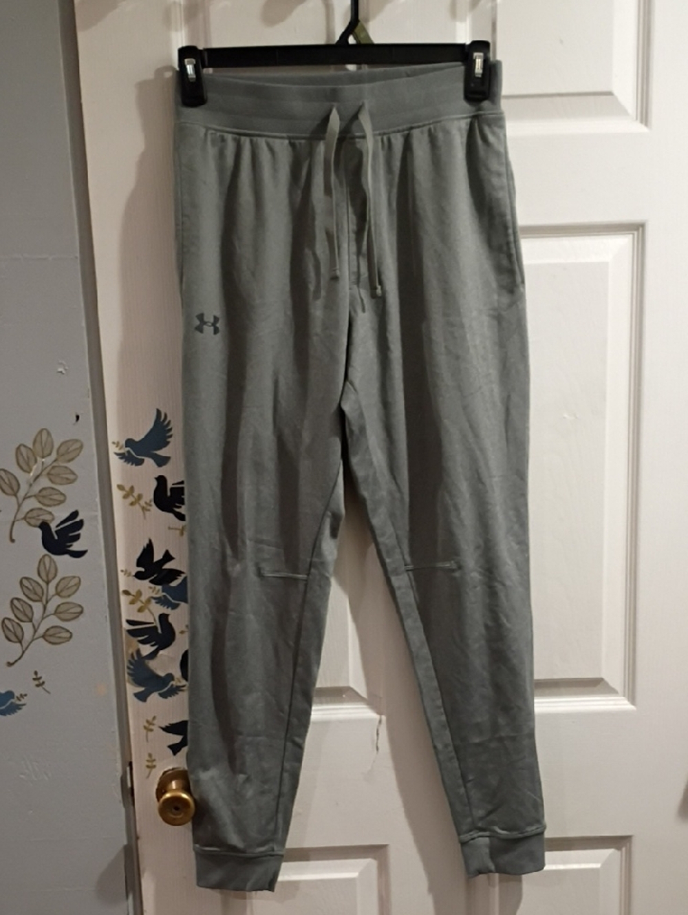 Under Armour Light Gray Jogger Pants with Drawstring Medium